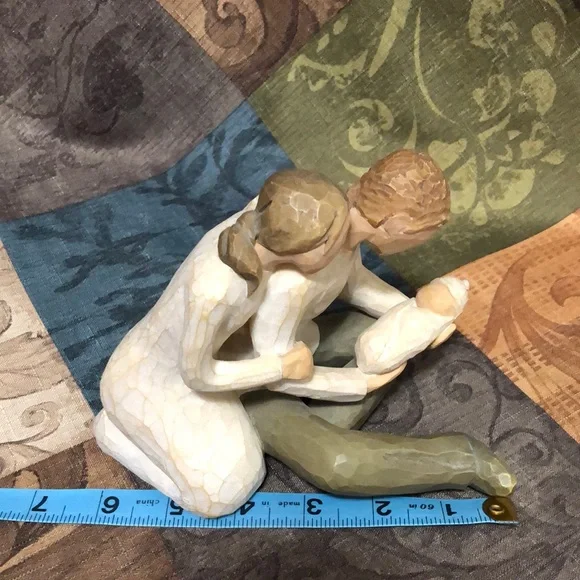 ⭐️EUC ⭐️Willow Tree Figurine “New Life” - Picture 3 of 4